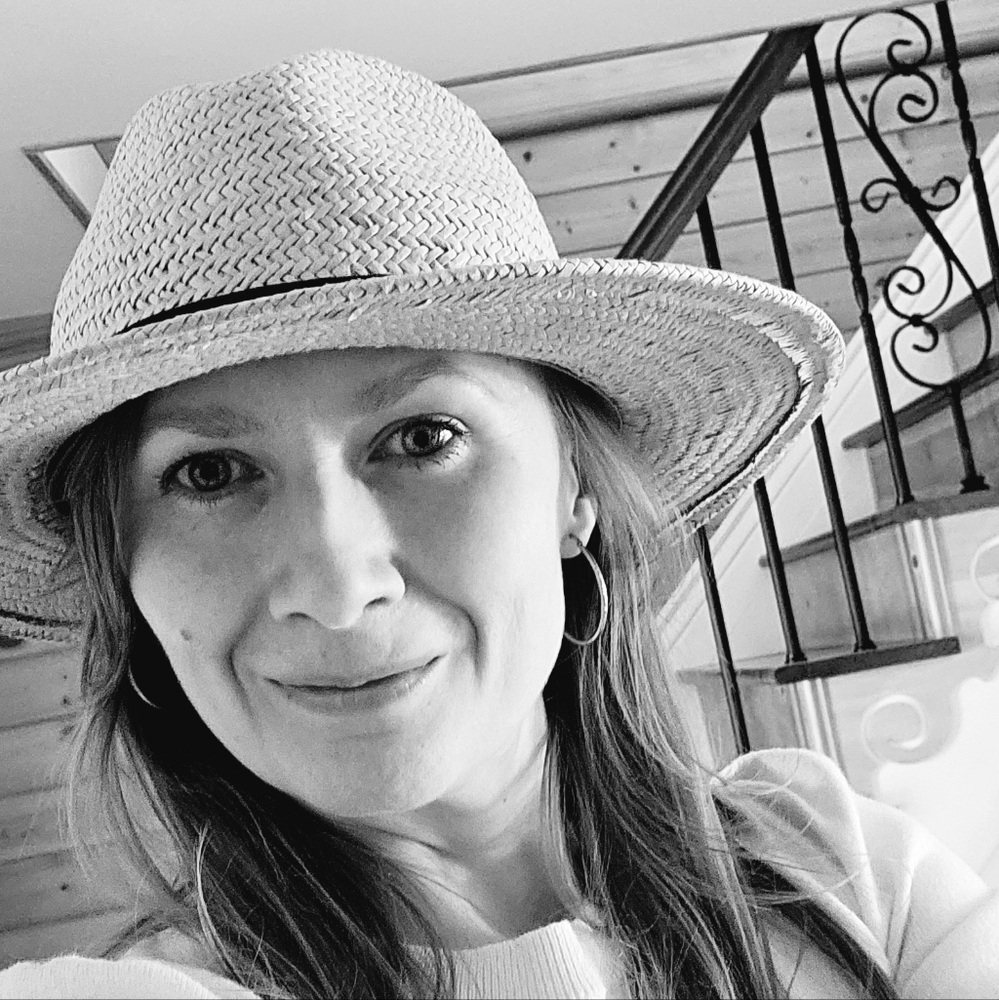 Meet your Posher, Anastasia